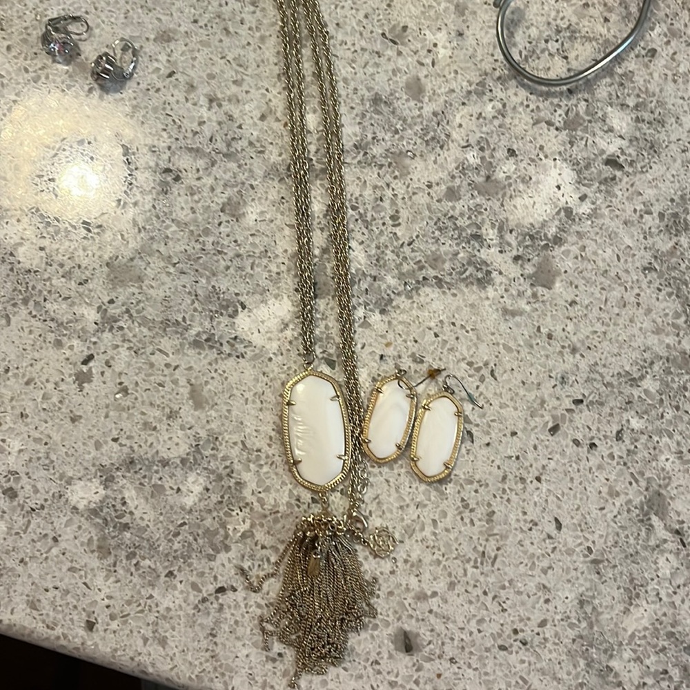 Kendra Scott Tassel Necklace and Earring set